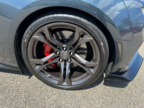 Used 2020 Chevrolet Camaro SS RWD image 37