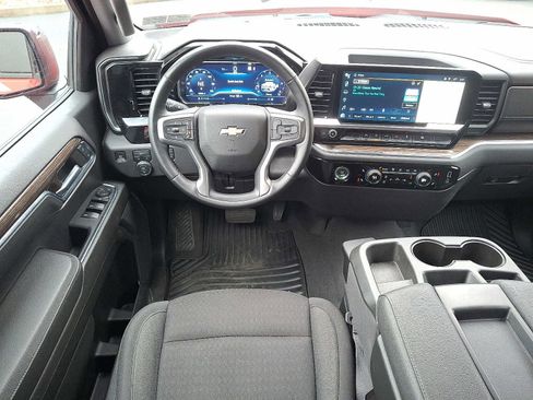 Used 2023 Chevrolet Silverado 1500 LT image 12