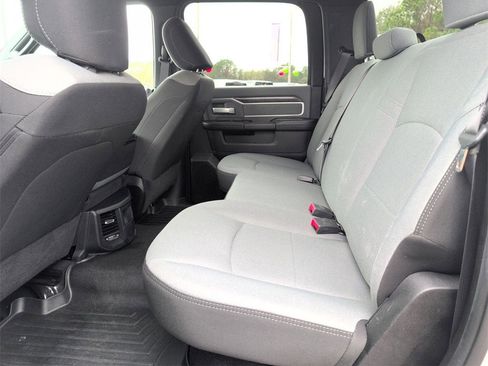 Used 2022 RAM 2500 Big Horn image 32