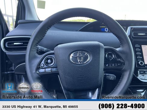 Used 2022 Toyota Prius XLE AWD/4WD image 21