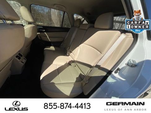 Used 2018 Subaru Outback 2.5i Limited image 13