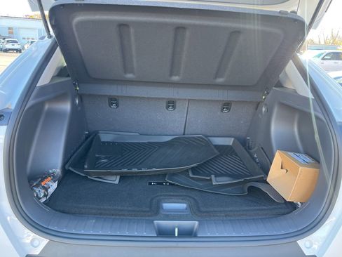 Certified 2025 Hyundai Kona SEL image 17