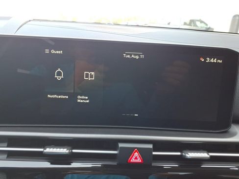 New 2026 Kia Sportage SX FWD image 23