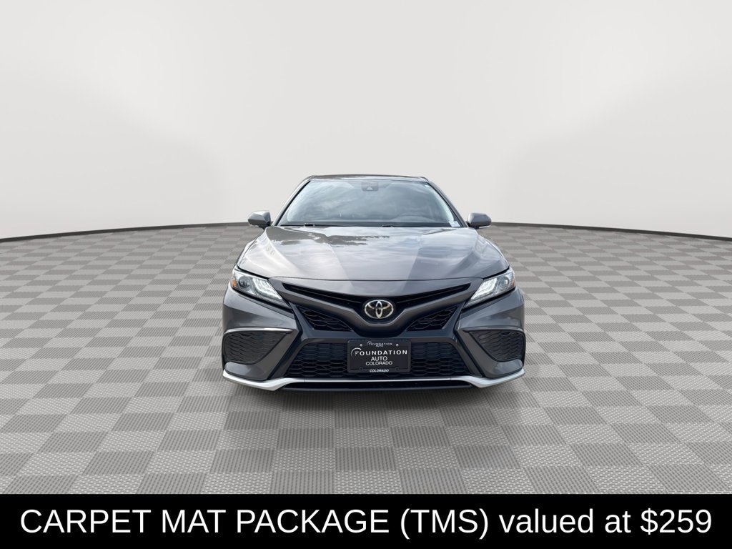 Used 2021 Toyota Camry XSE w/ Carpet Mat Package (TMS) FWD image 5