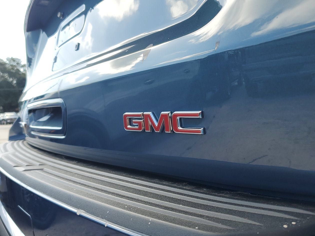 New 2026 GMC Yukon Denali RWD image 7