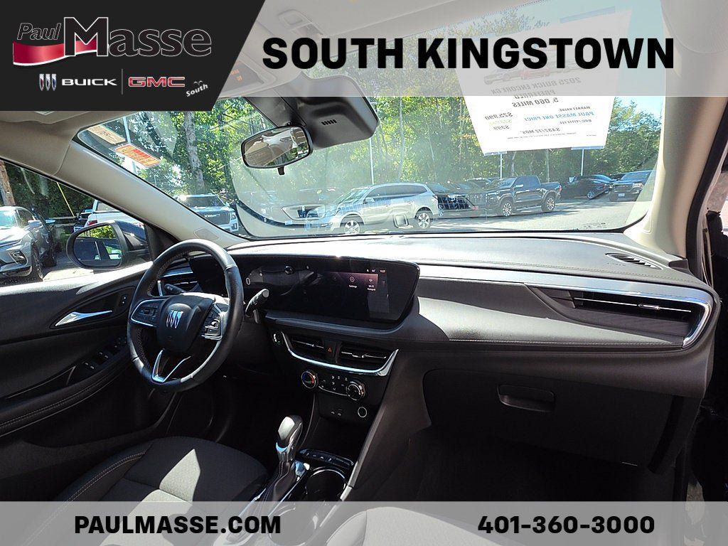 Certified 2025 Buick Encore GX Preferred w/ Comfort Package AWD/4WD image 29