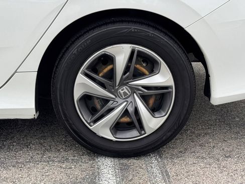 Used 2019 Honda Civic LX image 10