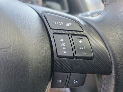 Used 2014 MAZDA MAZDA3 s Grand Touring w/ Technology Package FWD image 27