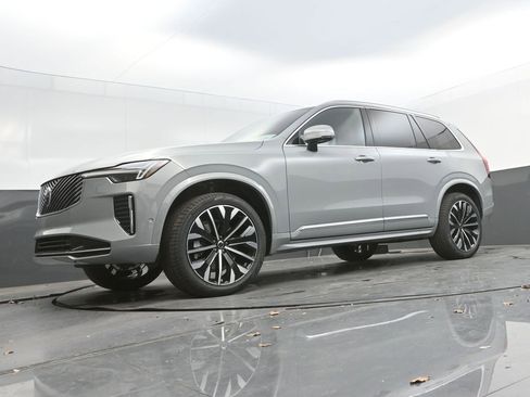 New 2026 Volvo XC90 B6 Plus w/ Protection Package Premier AWD/4WD image 30
