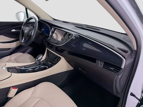 Used 2017 Buick Envision Premium w/ Driver Confidence Package AWD/4WD image 31