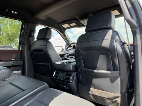 Used 2023 Ford F150 Lariat AWD/4WD image 18