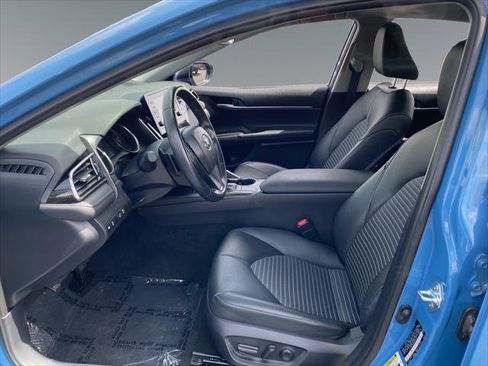 Certified 2024 Toyota Camry SE w/ Blackout Package (TMS) FWD image 9