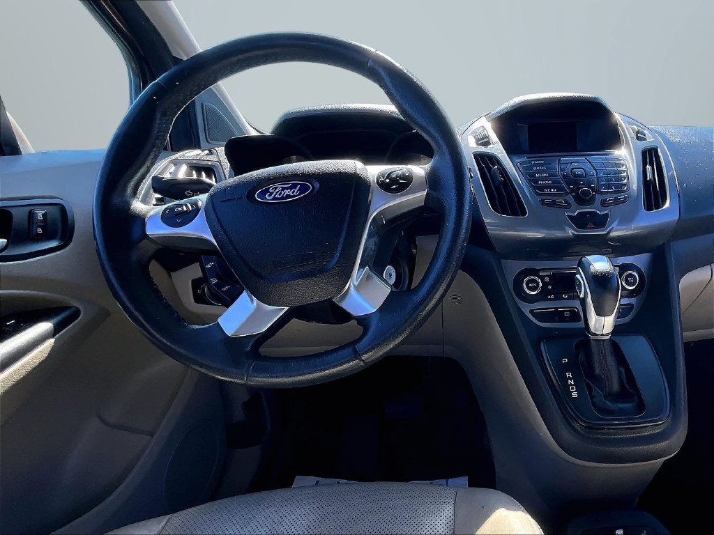 Used 2014 Ford Transit Connect Titanium FWD image 5