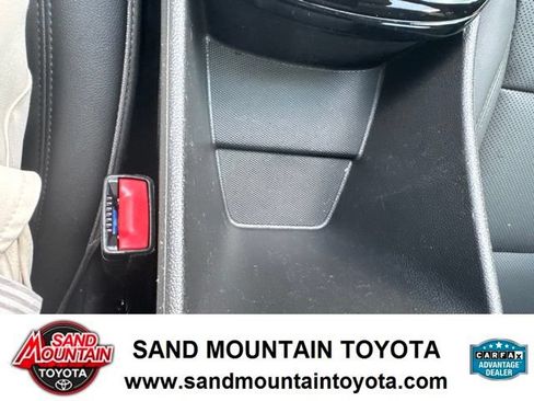 Used 2025 Chevrolet Trax ACTIV FWD image 20