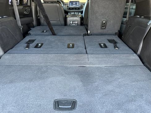 Used 2021 GMC Yukon SLT image 17