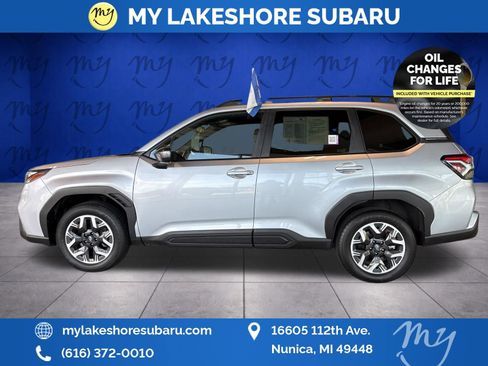 Certified 2025 Subaru Forester Premium AWD/4WD image 8