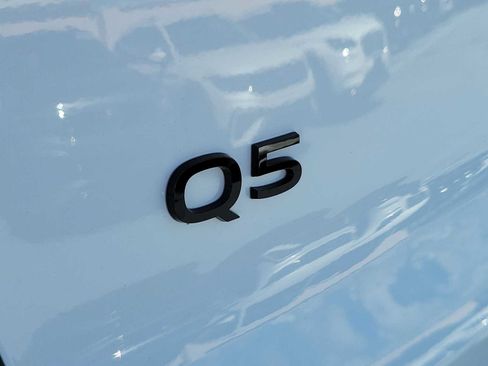 Certified 2025 Audi Q5 Premium Plus w/ Premium Plus AWD/4WD image 17