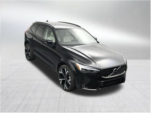 New 2026 Volvo XC60 B5 Ultra AWD/4WD image 19