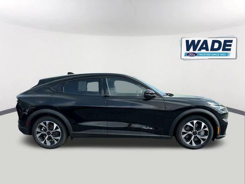 Used 2024 Ford Mustang Mach-E Select w/ Comfort Package Lite image 4