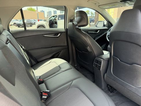 Used 2025 Kia Niro Wind FWD image 37