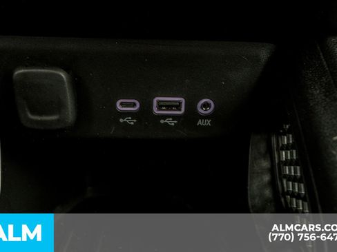 Used 2021 Chevrolet TrailBlazer LT w/ Convenience Package image 44