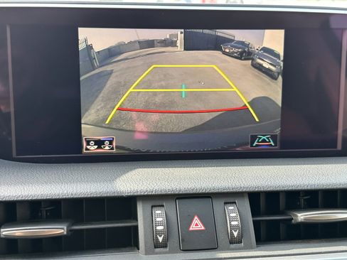 Used 2020 Lexus ES 350 w/ Premium Package image 36