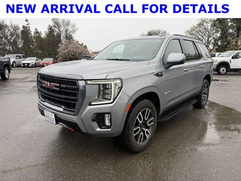 Used 2024 GMC Yukon AT4 w/ Technology Package image 1