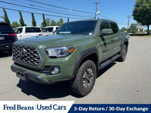 Used 2022 Toyota Tacoma TRD Off-Road AWD/4WD image 20
