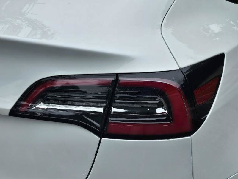 Used 2023 Tesla Model 3 Standard Range RWD image 29