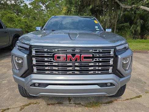 Used 2024 GMC Canyon Denali AWD/4WD image 10