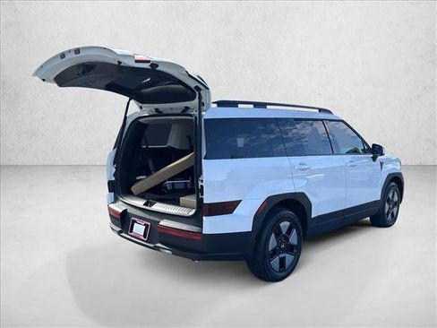 New 2026 Hyundai Santa Fe SEL image 2