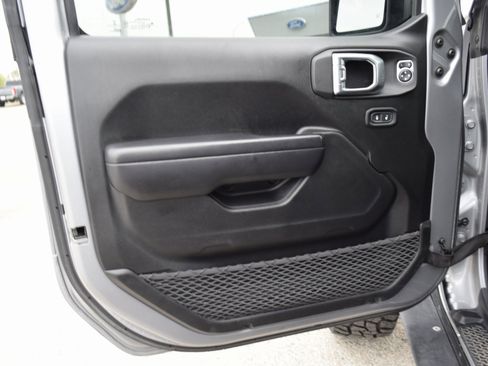 Used 2021 Jeep Wrangler Unlimited Rubicon 4xe image 19