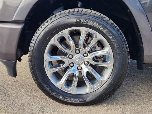 Used 2022 RAM 1500 Laramie w/ Laramie Southwest Edition image 10