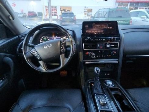 Used 2024 INFINITI QX80 Luxe image 8