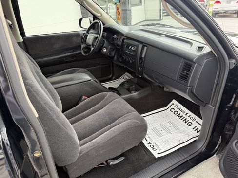 Used 2003 Dodge Dakota Sport AWD/4WD image 17