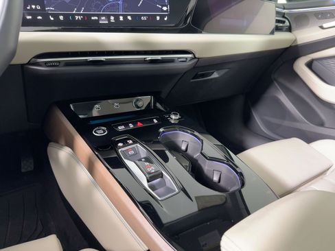 Used 2025 Audi A5 2.0T Prestige image 26