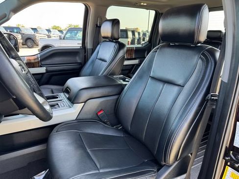 Used 2020 Ford F150 Lariat w/ Equipment Group 502A Luxury AWD/4WD image 15
