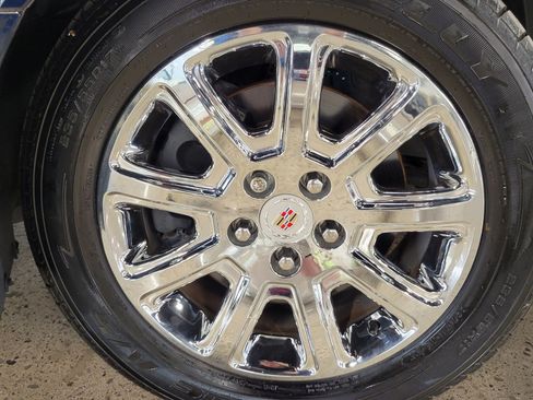Used 2008 Cadillac DTS FWD image 5