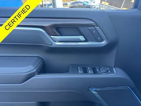 Used 2025 Chevrolet Silverado 1500 LT Trail Boss w/ Protection Package AWD/4WD image 11