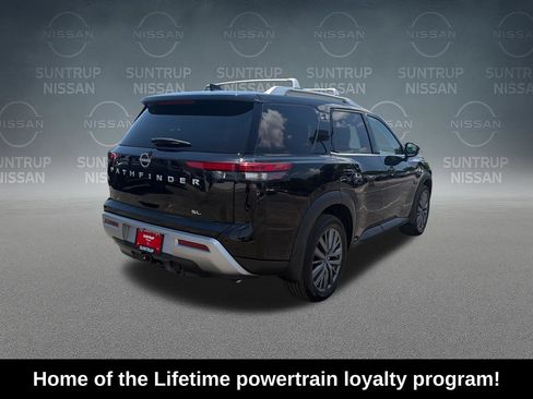 Used 2025 Nissan Pathfinder SL w/ SL Premium Package FWD image 6
