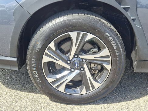 Used 2024 Subaru Crosstrek 2.0i Premium image 8