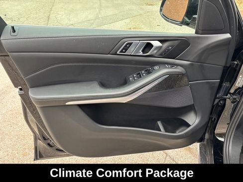 Used 2023 BMW X5 xDrive40i w/ Premium Package image 12