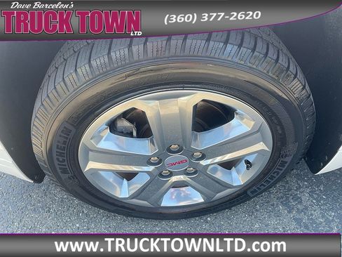 Used 2017 GMC Terrain Denali AWD/4WD image 40
