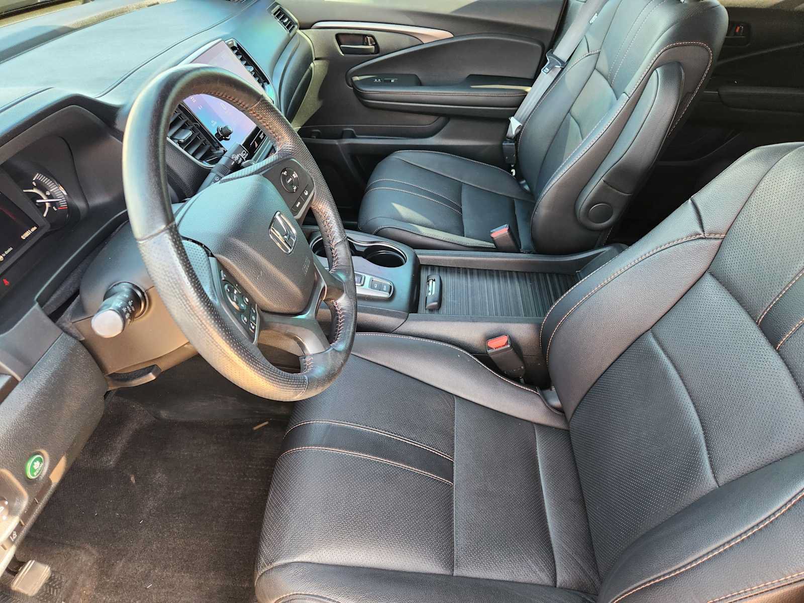 Used 2023 Honda Passport TrailSport image 12