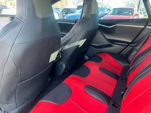Used 2014 Tesla Model S P85D image 28