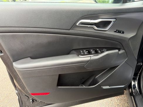 Used 2023 Kia Sportage SX FWD image 10