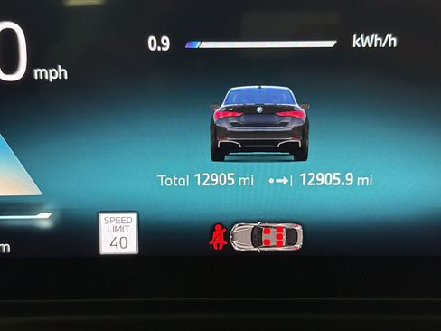 Used 2025 BMW i4 eDrive40 w/ Parking Assistance Package RWD image 21
