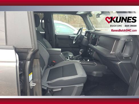 Used 2025 Ford Bronco Big Bend image 15