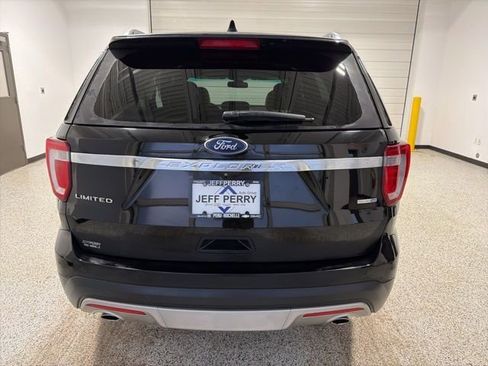 Used 2016 Ford Explorer Limited w/ Equipment Group 301A image 39