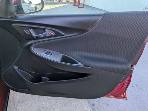 Used 2024 Chevrolet Malibu LT image 34